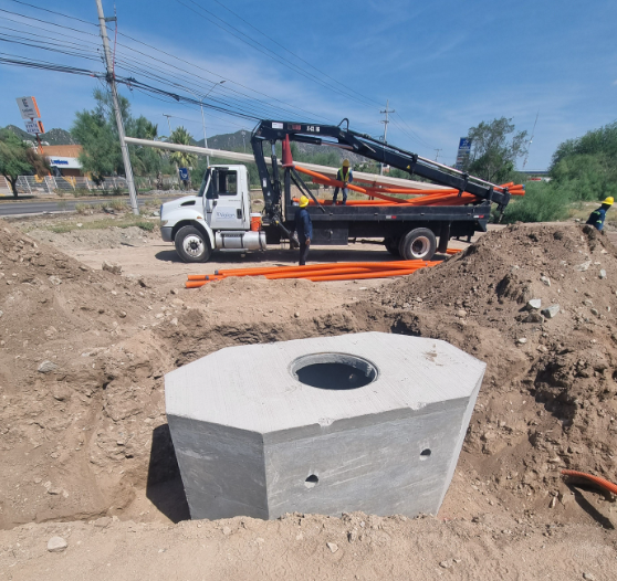 Electrificación Subterránea MT/BT y Alumbrado Fracc. Arbórea Residencial - Fotografía 4